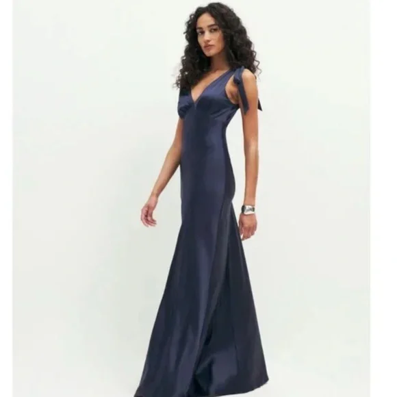 women's blue floral maxi dress Baby Blue Floral Halter Neck Maxi Dress